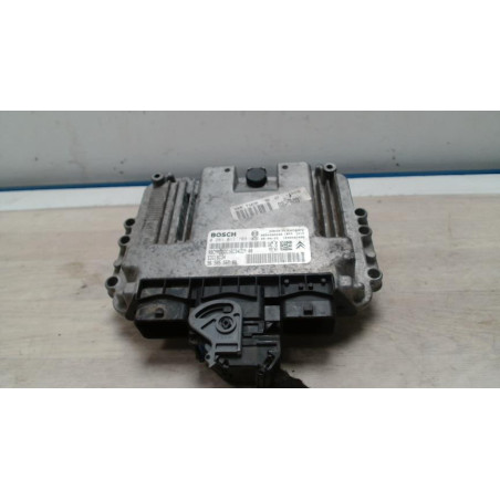 Calculateur moteur PEUGEOT 206 PHASE 2 d’occasion
