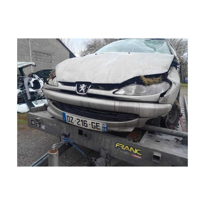 Calculateur moteur PEUGEOT 206 PHASE 2 d’occasion