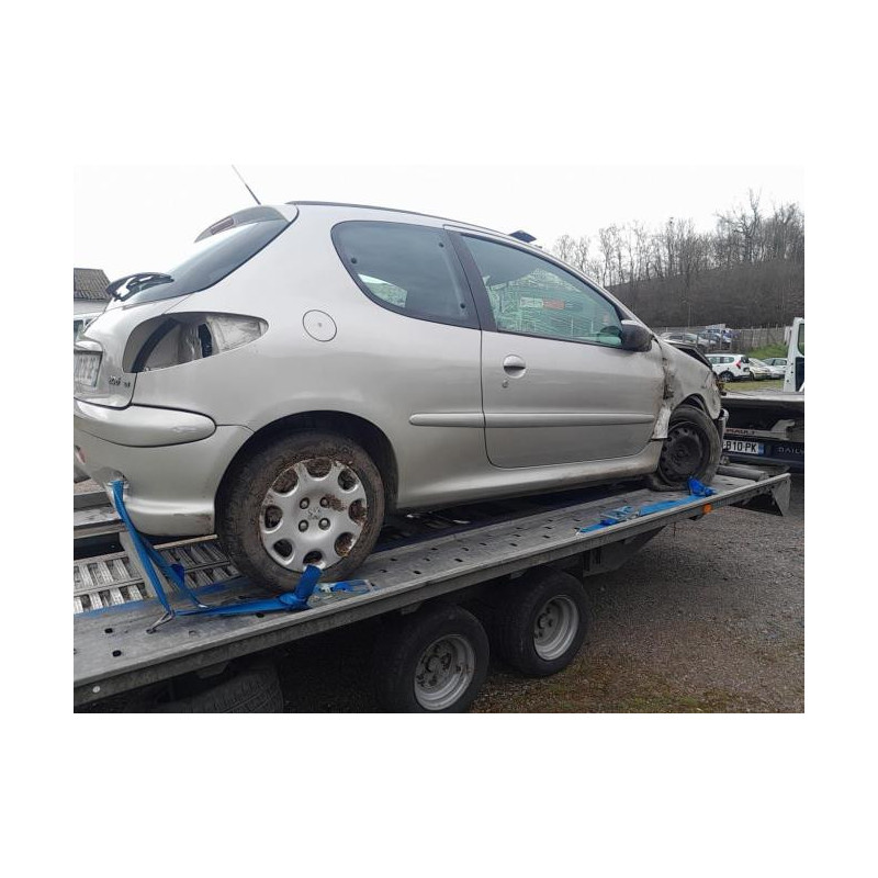 Calculateur moteur PEUGEOT 206 PHASE 2 d’occasion