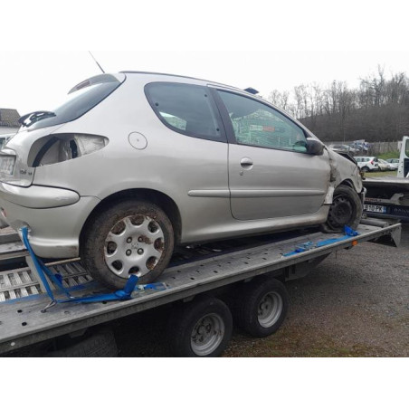 Calculateur moteur PEUGEOT 206 PHASE 2 d’occasion