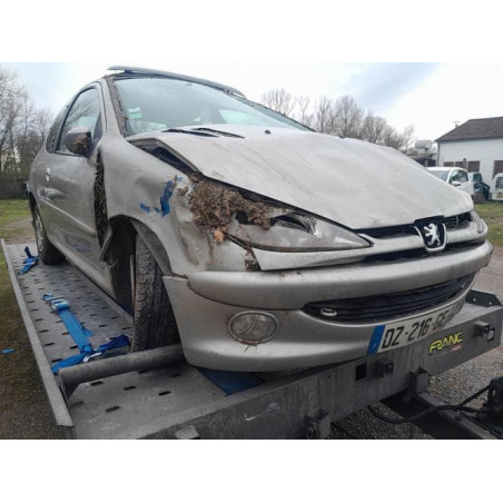Calculateur moteur PEUGEOT 206 PHASE 2 d’occasion