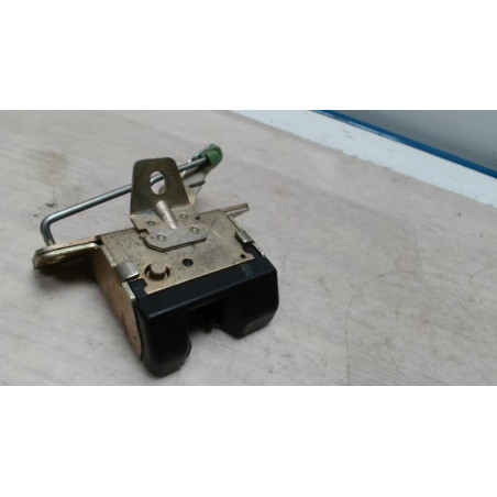 Serrure de coffre OPEL CORSA B PHASE 1 d’occasion