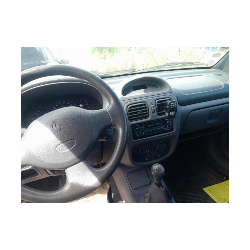 Calculateur moteur RENAULT CLIO 2 PHASE 1 d’occasion