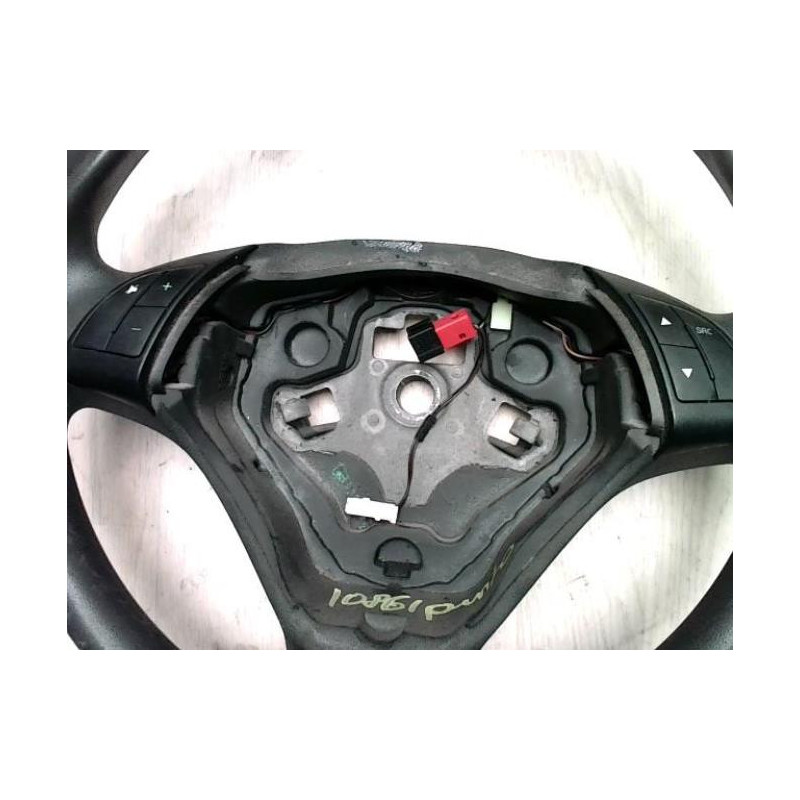 Volant FIAT GRANDE PUNTO d’occasion