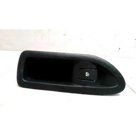 Interrupteur de leve vitre arriere droit RENAULT LAGUNA 2 PHASE 1 d’occasion
