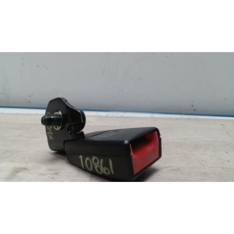 Attache ceinture arriere droit FIAT GRANDE PUNTO d’occasion