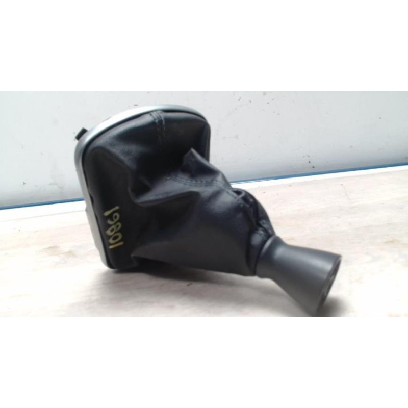 Soufflet de levier de vitesse FIAT GRANDE PUNTO d’occasion