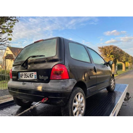 Pare boue avant droit RENAULT TWINGO 1 PHASE 3 d’occasion