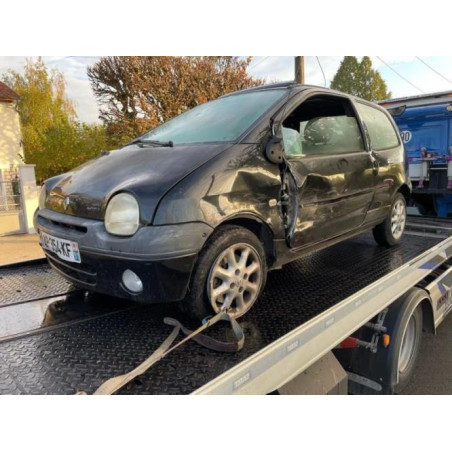 Pare boue avant droit RENAULT TWINGO 1 PHASE 3 d’occasion