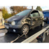 Pare boue avant droit RENAULT TWINGO 1 PHASE 3 d’occasion