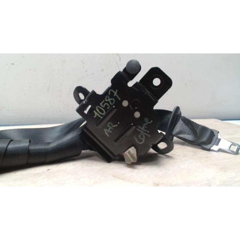 Ceinture arriere centre troisieme ligne NISSAN QASHQAI 1 PHASE 1 d’occasion