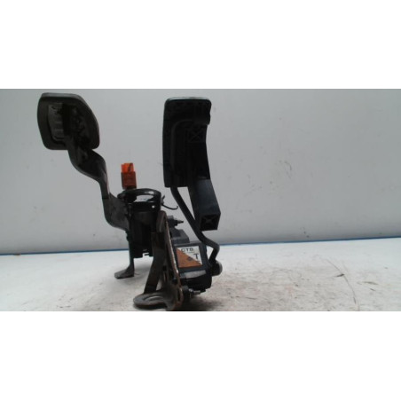 Pedalier NISSAN QASHQAI 1 PHASE 1 d’occasion