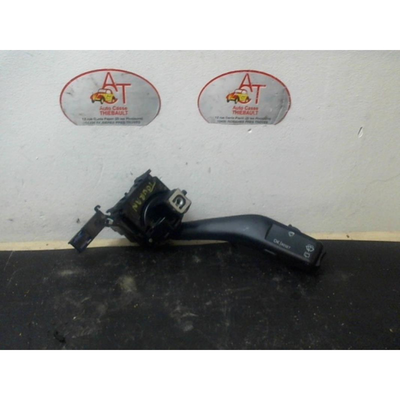 Commodo d'essuie glaces VOLKSWAGEN TOURAN PHASE 1 d’occasion