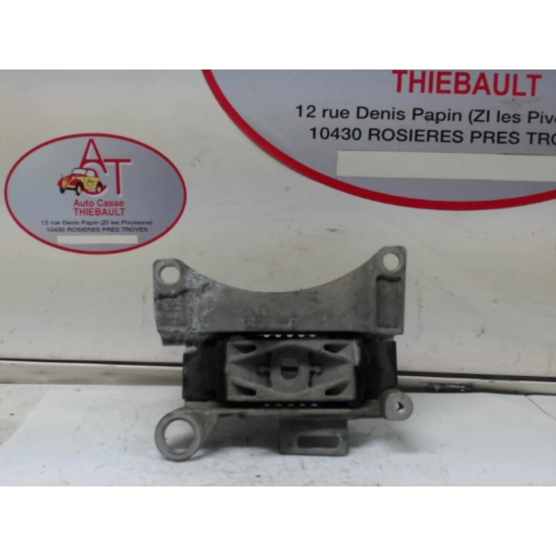 Support moteur gauche RENAULT  d’occasion