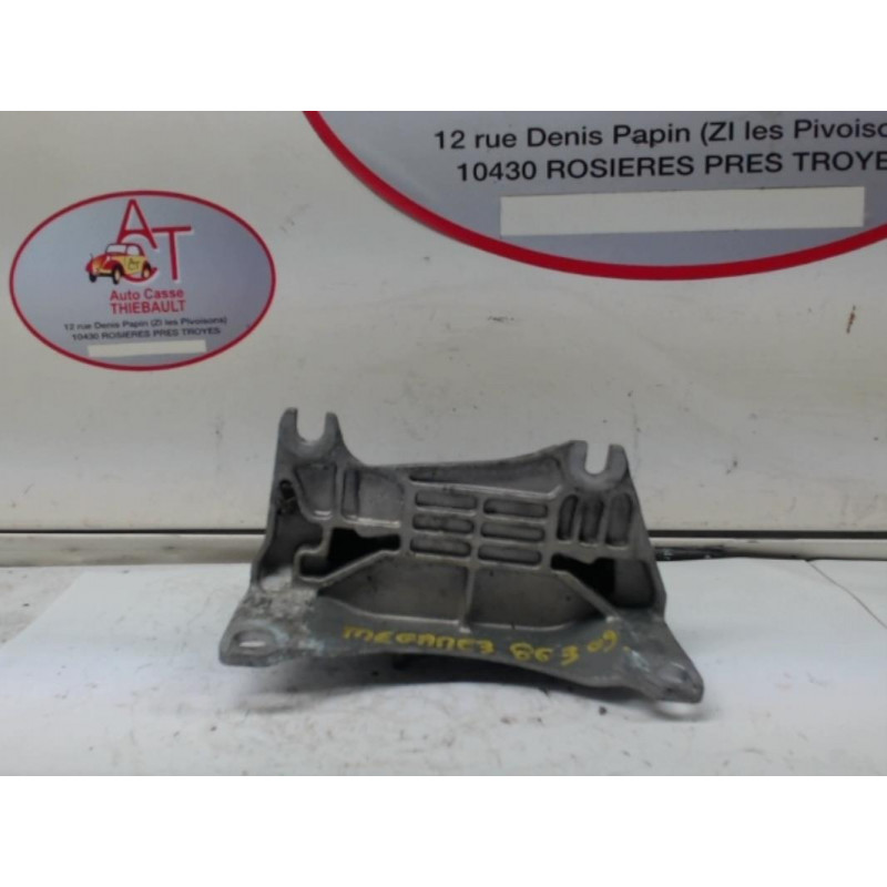 Support moteur gauche RENAULT  d’occasion