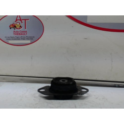 Support moteur gauche RENAULT  d’occasion