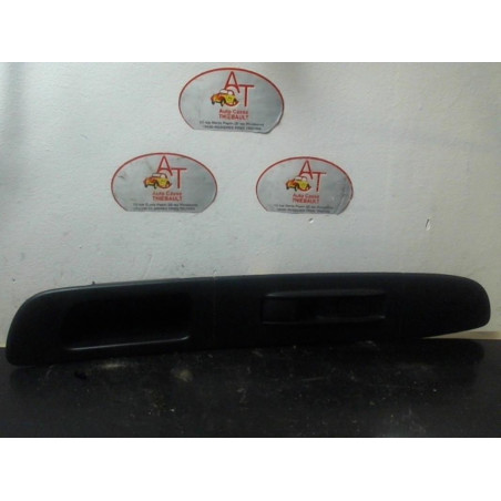 Interrupteur de leve vitre avant droit SUBARU IMPREZA II d’occasion