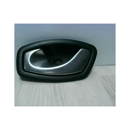 Poignee porte avant gauche RENAULT MEGANE 3 PHASE 1 COUPE d’occasion