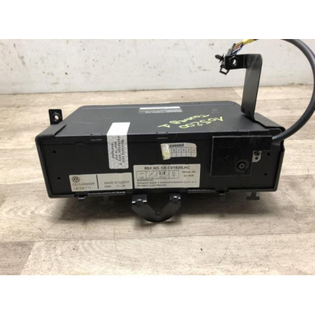 Chargeur CD VOLKSWAGEN TOUAREG 1 PHASE 1 d’occasion