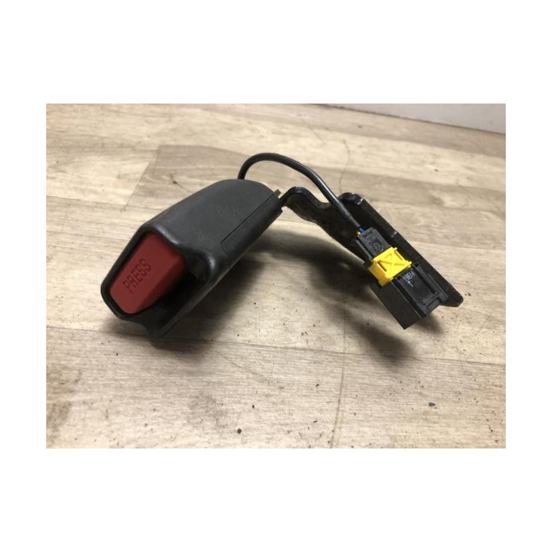 Attache ceinture arriere gauche CITROEN C4 2 PHASE 1 d’occasion