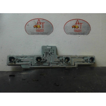 Platine feu arriere droit OPEL ZAFIRA 1.9 CDTI d’occasion