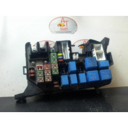 Porte fusible KIA RIO II d’occasion