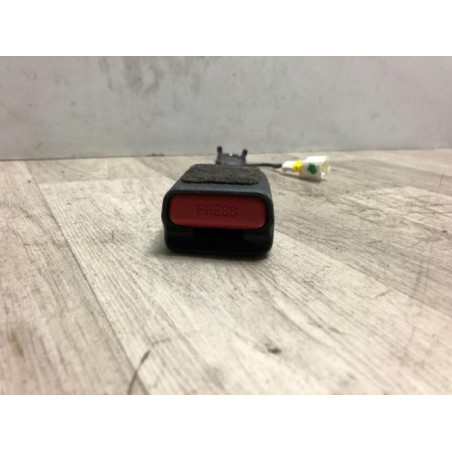 Attache ceinture avant droit CITROEN C4 2 PHASE 1 d’occasion