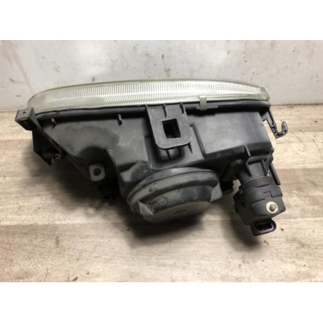 Optique avant principal droit (feux)(phare) RENAULT MEGANE 1 PHASE 1 d’occasion