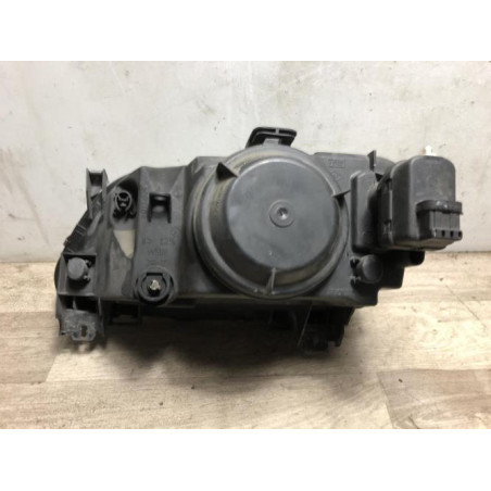 Optique avant principal droit (feux)(phare) RENAULT MEGANE 1 PHASE 1 d’occasion