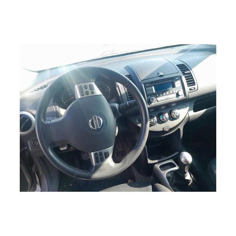 Vitre arriere droit NISSAN NOTE 1 PHASE 2 d’occasion
