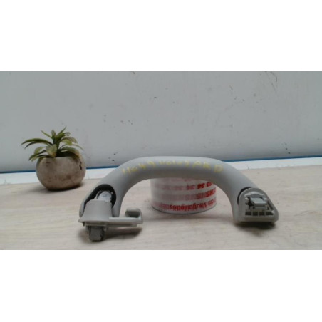 Poignee de maintien arriere droit VOLKSWAGEN POLO 5 PHASE 2 d’occasion