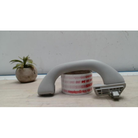 Poignee de maintien arriere gauche VOLKSWAGEN POLO 5 PHASE 2 d’occasion
