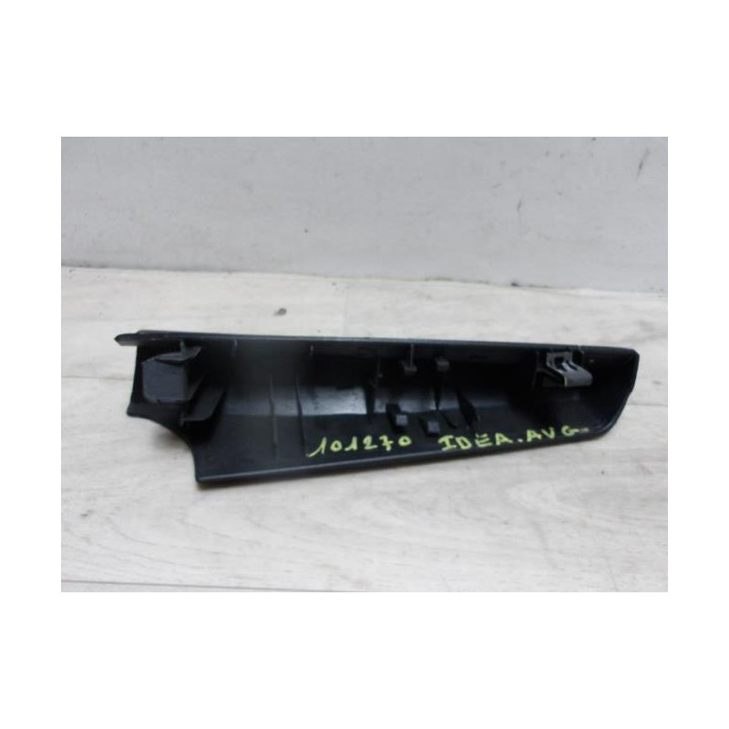 Garniture porte avant gauche FIAT IDEA PHASE 2 d’occasion