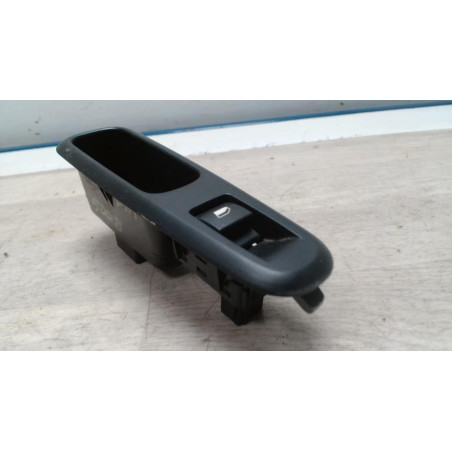 Interrupteur de leve vitre arriere droit PEUGEOT 5008 1 PHASE 1 d’occasion