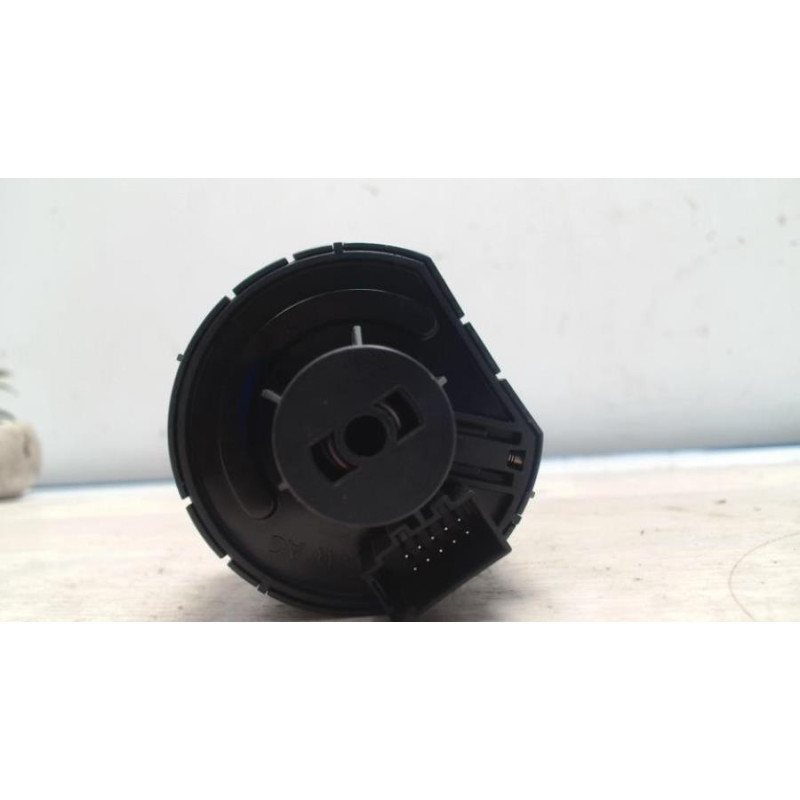 Commande de phare VOLKSWAGEN POLO 5 PHASE 2 d’occasion