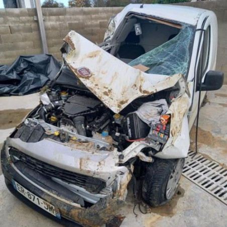 Serrure de porte de coffre gauche FIAT FIORINO 3 PHASE 2 d’occasion