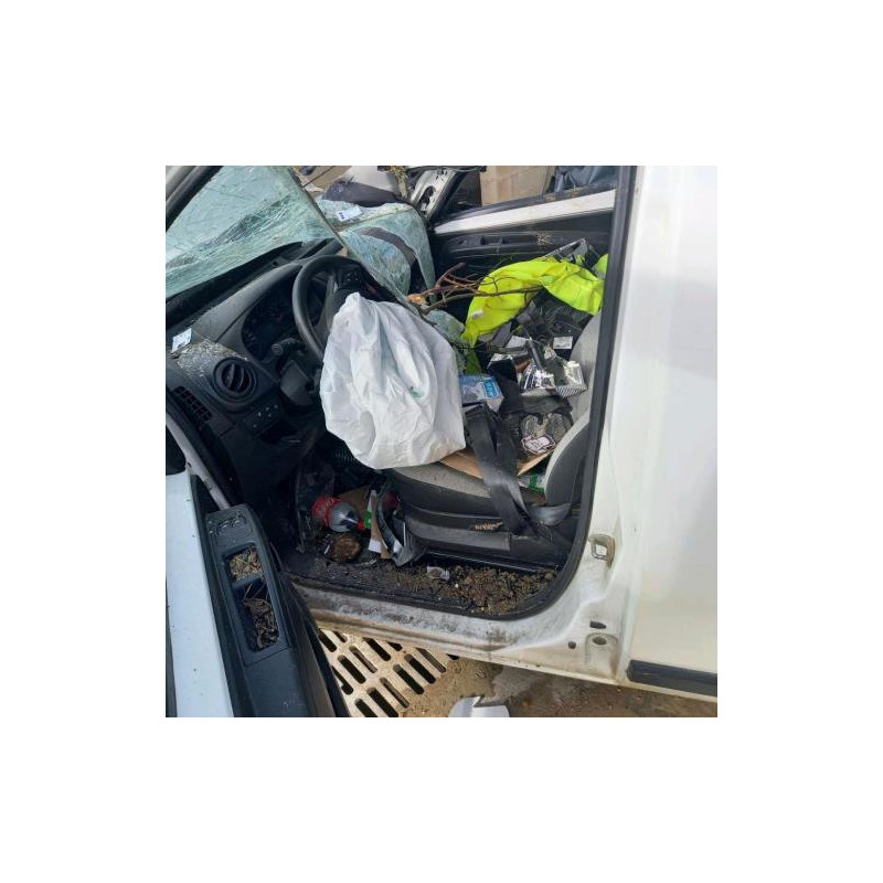 Serrure de porte de coffre gauche FIAT FIORINO 3 PHASE 2 d’occasion