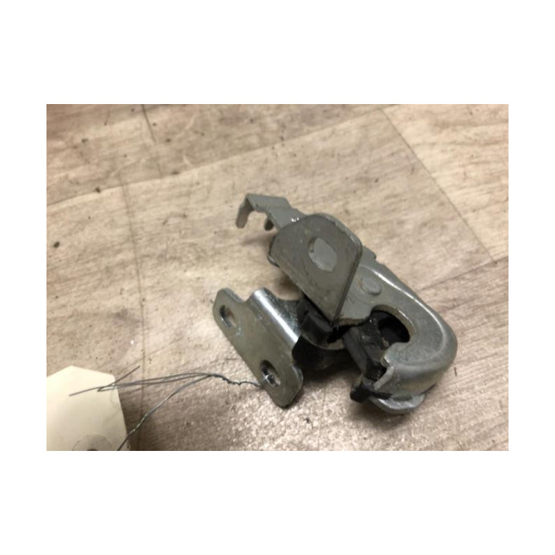 Serrure de porte de coffre droite FIAT FIORINO 3 PHASE 2 d’occasion