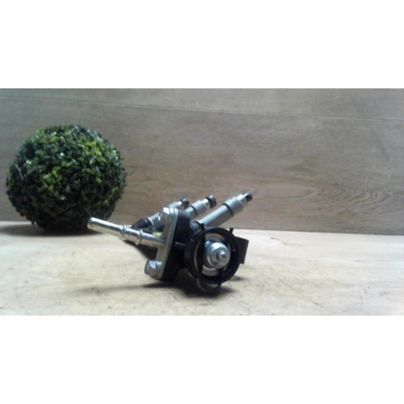 Rampe injection TOYOTA PRIUS 2 d’occasion