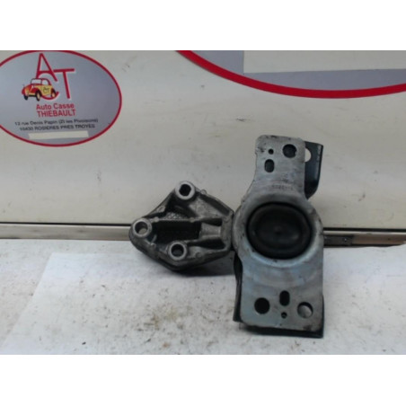 Support moteur droit RENAULT  d’occasion