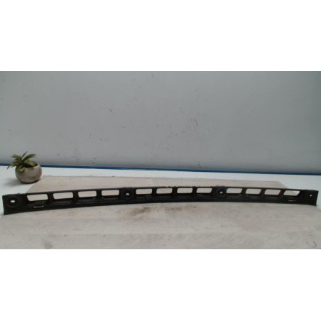 Moulure de pare choc arriere VOLKSWAGEN POLO 5 PHASE 2 d’occasion