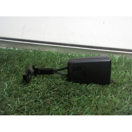 Attache ceinture arriere centrale OPEL ASTRA (H) d’occasion