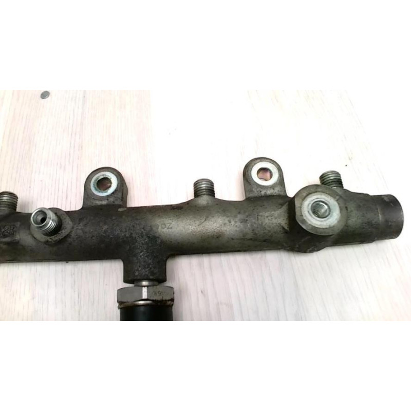 Rampe injection PEUGEOT 206 PHASE 1 d’occasion
