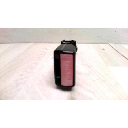 Attache ceinture avant droit PEUGEOT 307 PHASE 2 CABRIOLET d’occasion