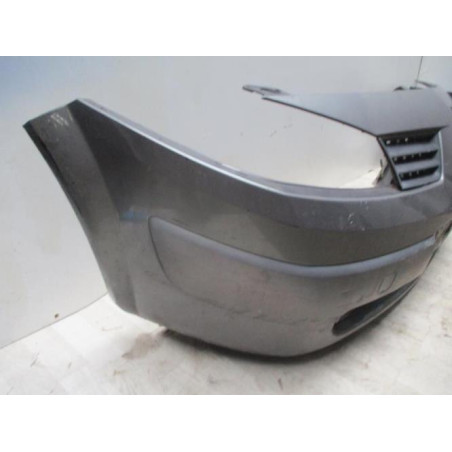Pare choc avant RENAULT MEGANE 2 PHASE 1 BREAK d’occasion