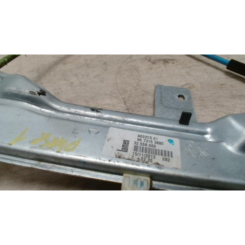 Leve vitre mecanique arriere droit PEUGEOT 208 1 PHASE 1 d’occasion