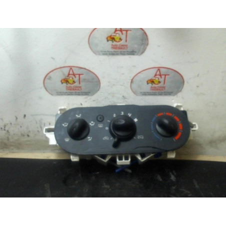 Commande chauffage RENAULT TWINGO II PHASE 1 d’occasion