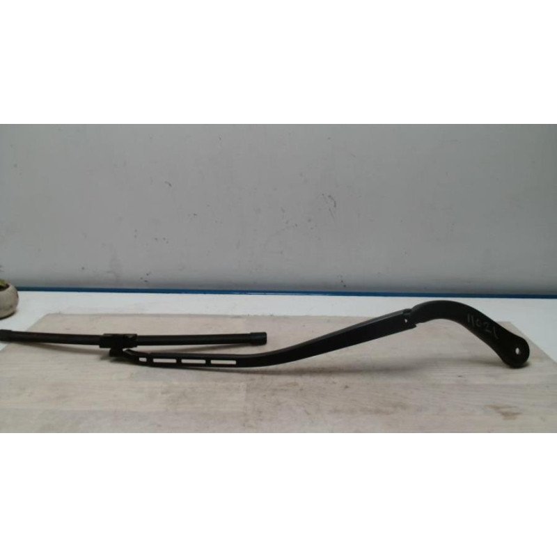 Bras essuie glace avant droit BMW SERIE 3 E91 TOURING PHASE 2 BREAK d’occasion