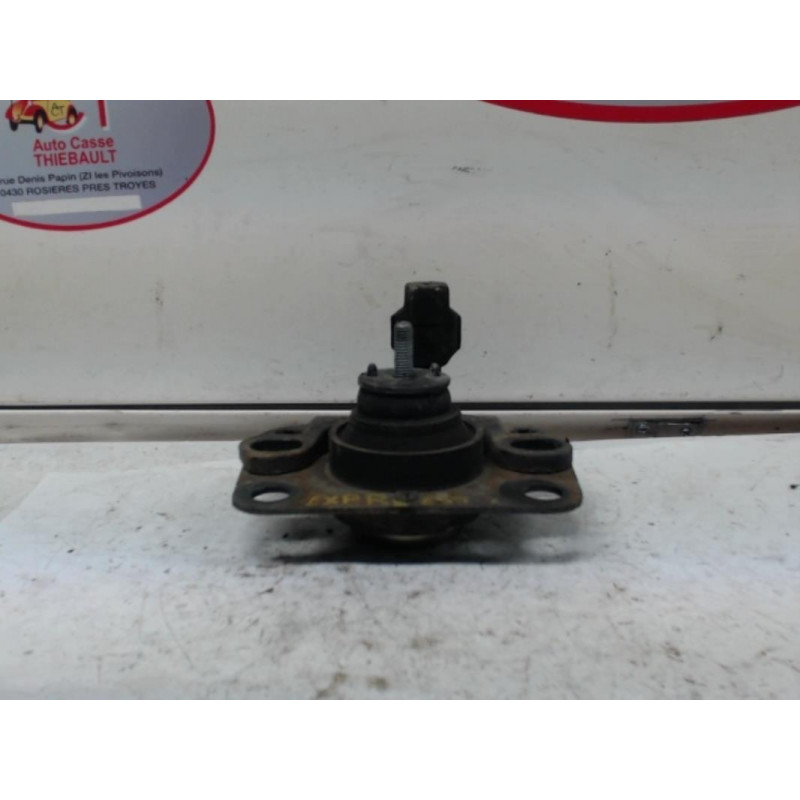 Support moteur droit RENAULT  d’occasion
