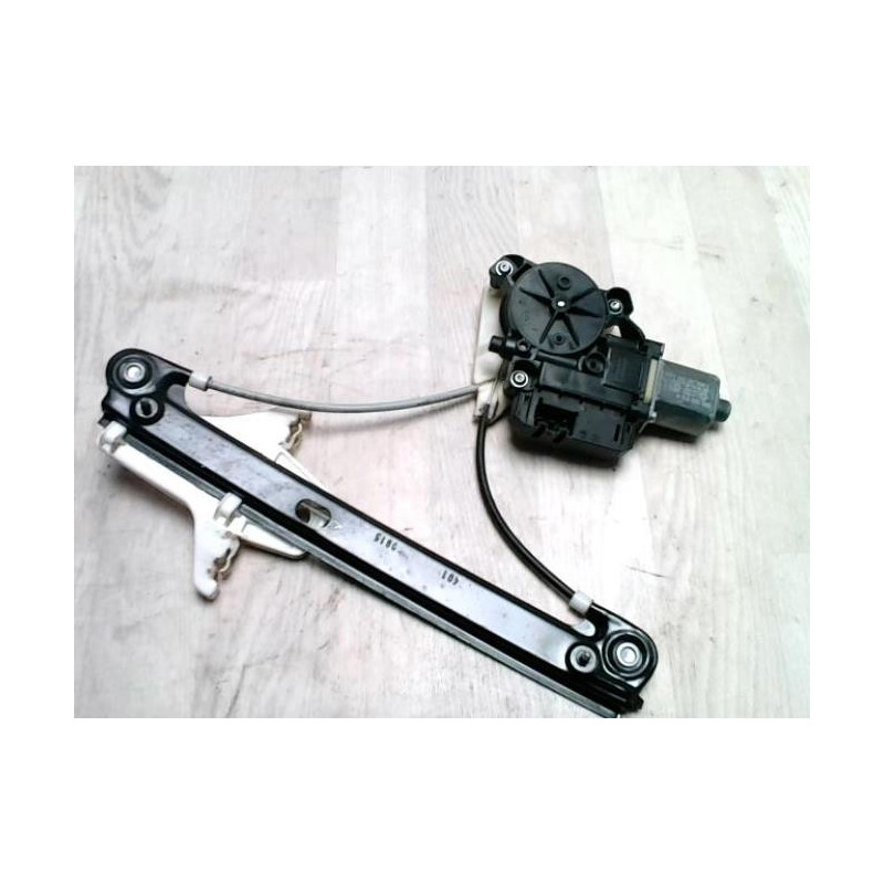 Leve vitre electrique arriere droit VOLKSWAGEN POLO 5 PHASE 2 d’occasion